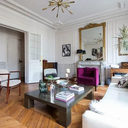 Rue Des Saints-peres Ii By Onefinestay París